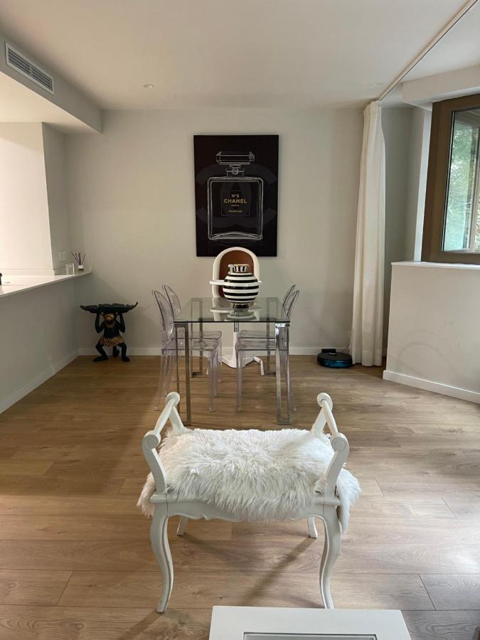Flat In Passeig De Gracia Lägenhet Barcelona Exteriör bild