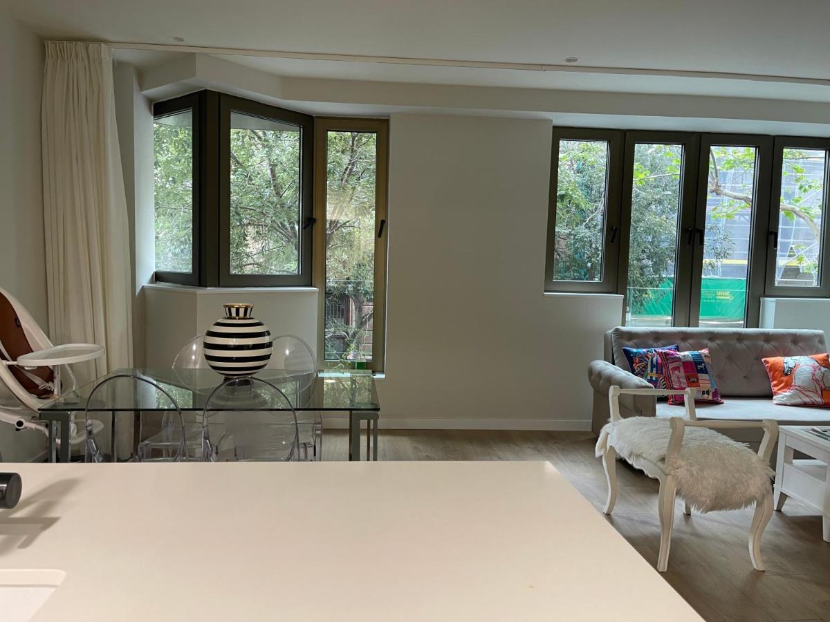 Flat In Passeig De Gracia Lägenhet Barcelona Exteriör bild